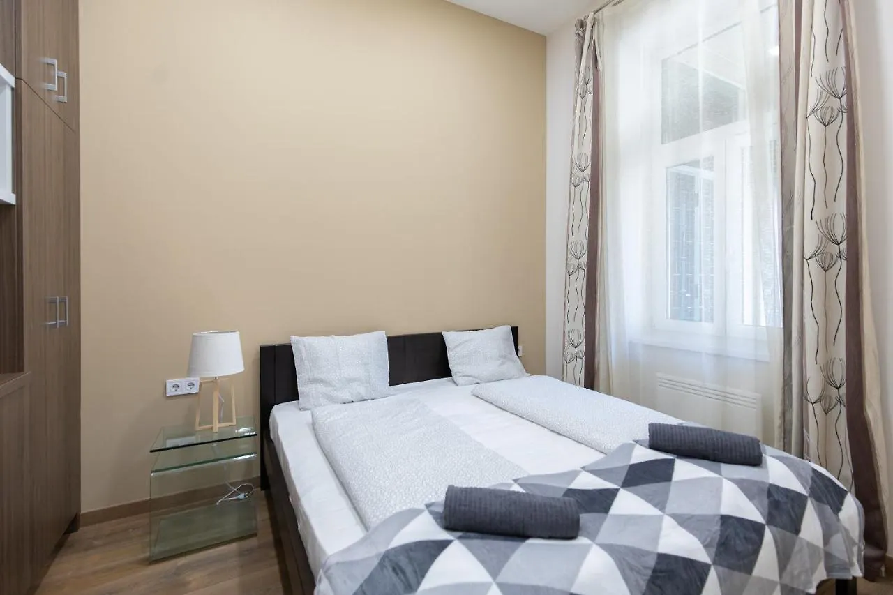 A37 Awesome Apartments Budapest