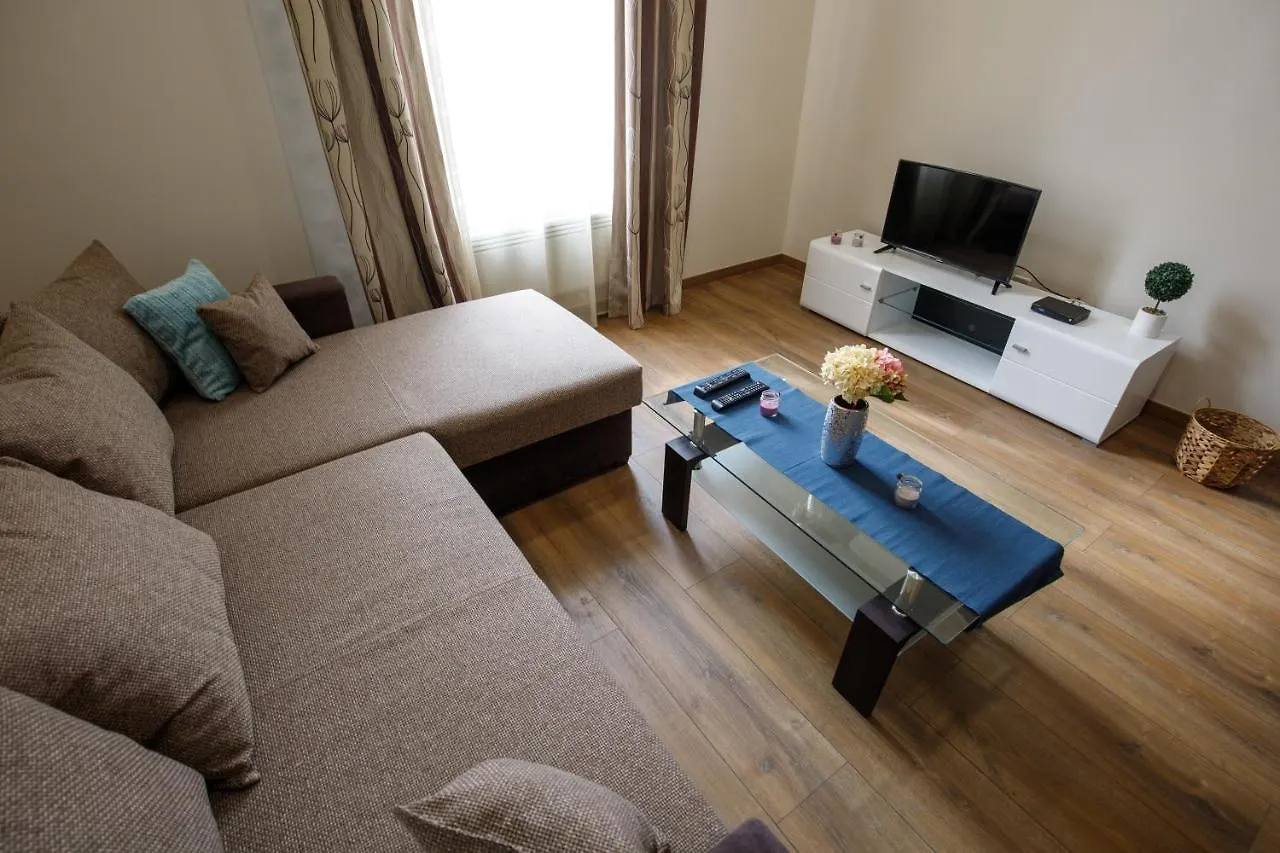 A37 Awesome Apartments Budapest